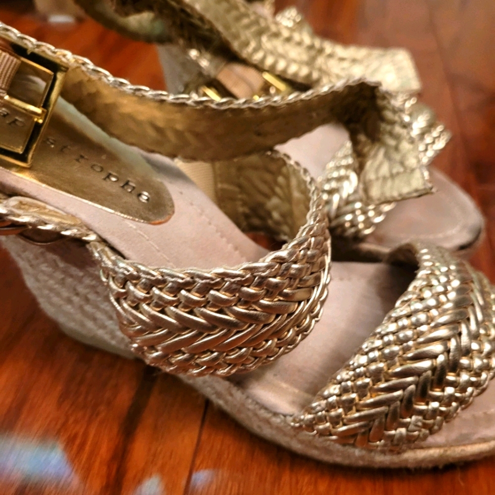 Gold wedge sandals size 7.5